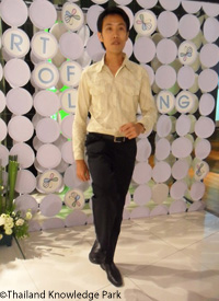 000918.jpg