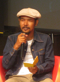 0008e0.jpg