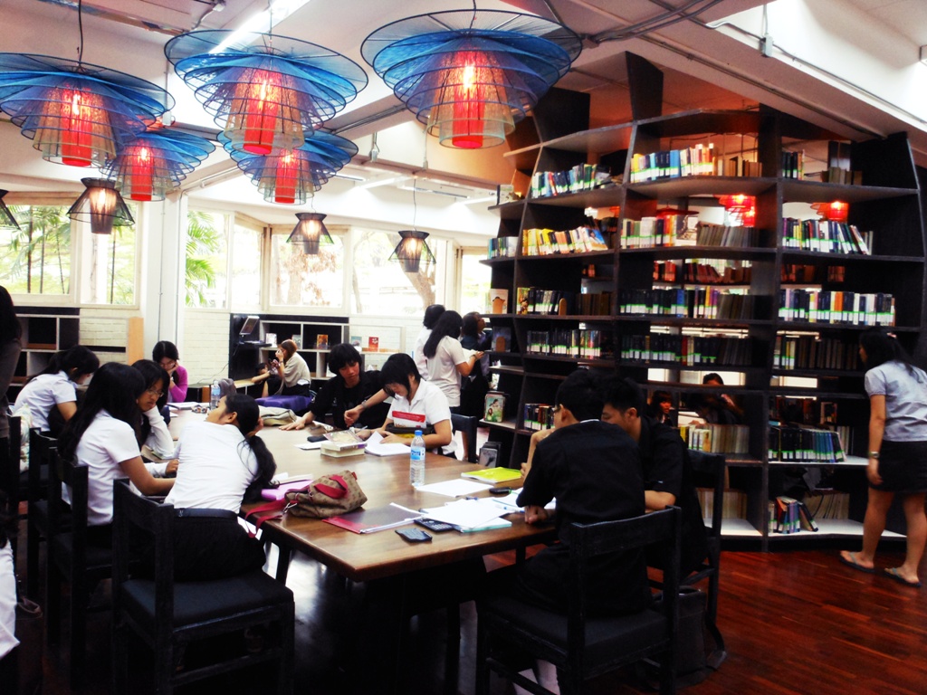 eco-library3.JPG