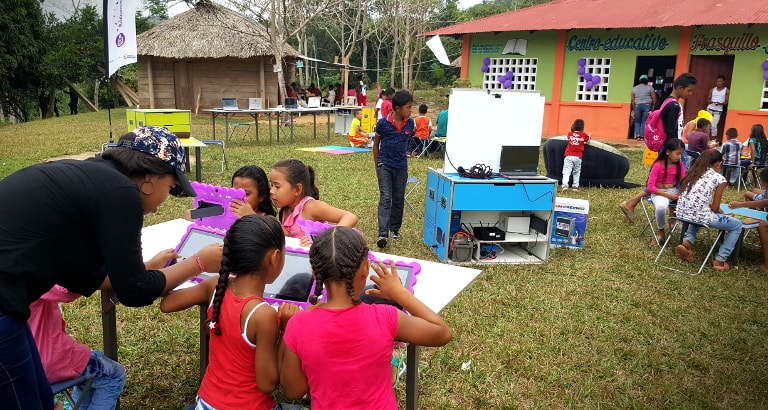 idb_deploiement_colombie_nature-tablettes.jpg