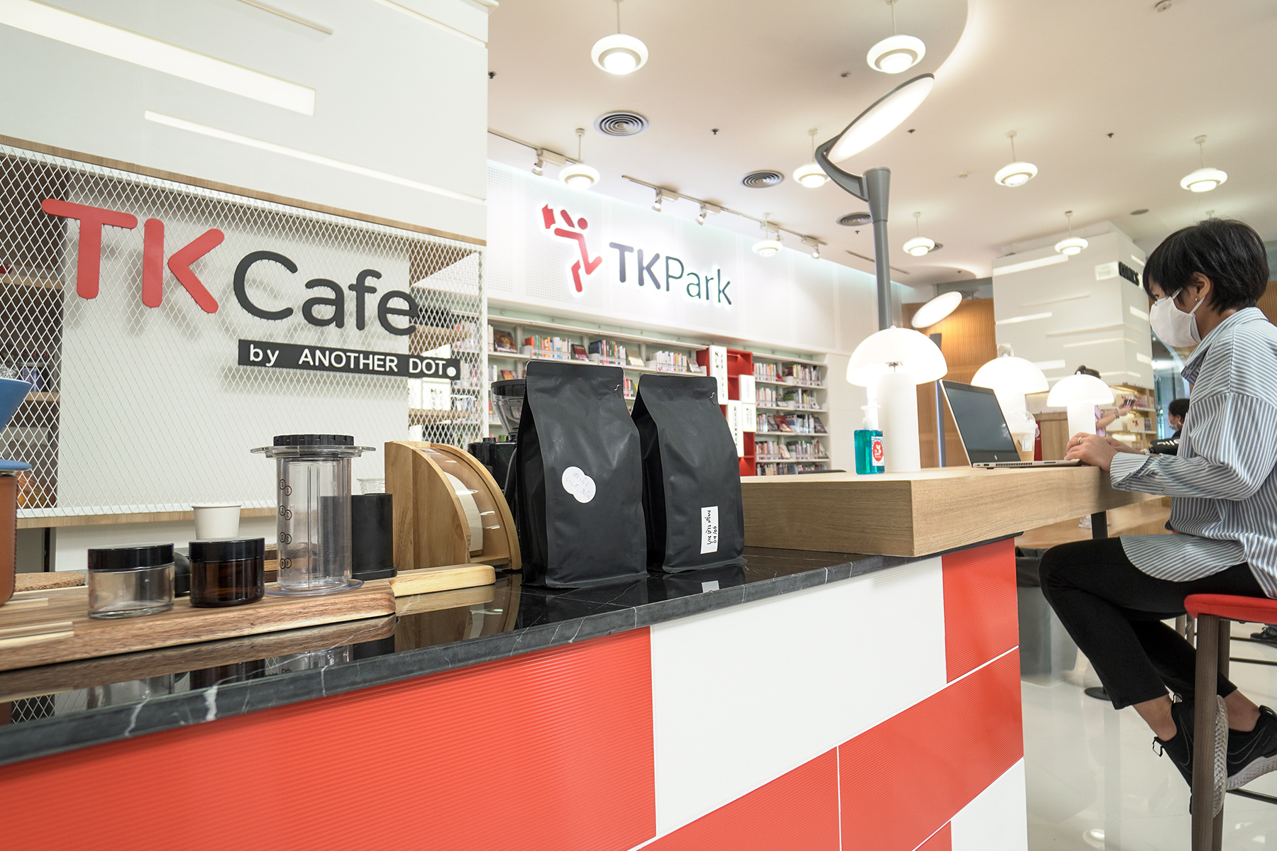 TKCafe.jpg