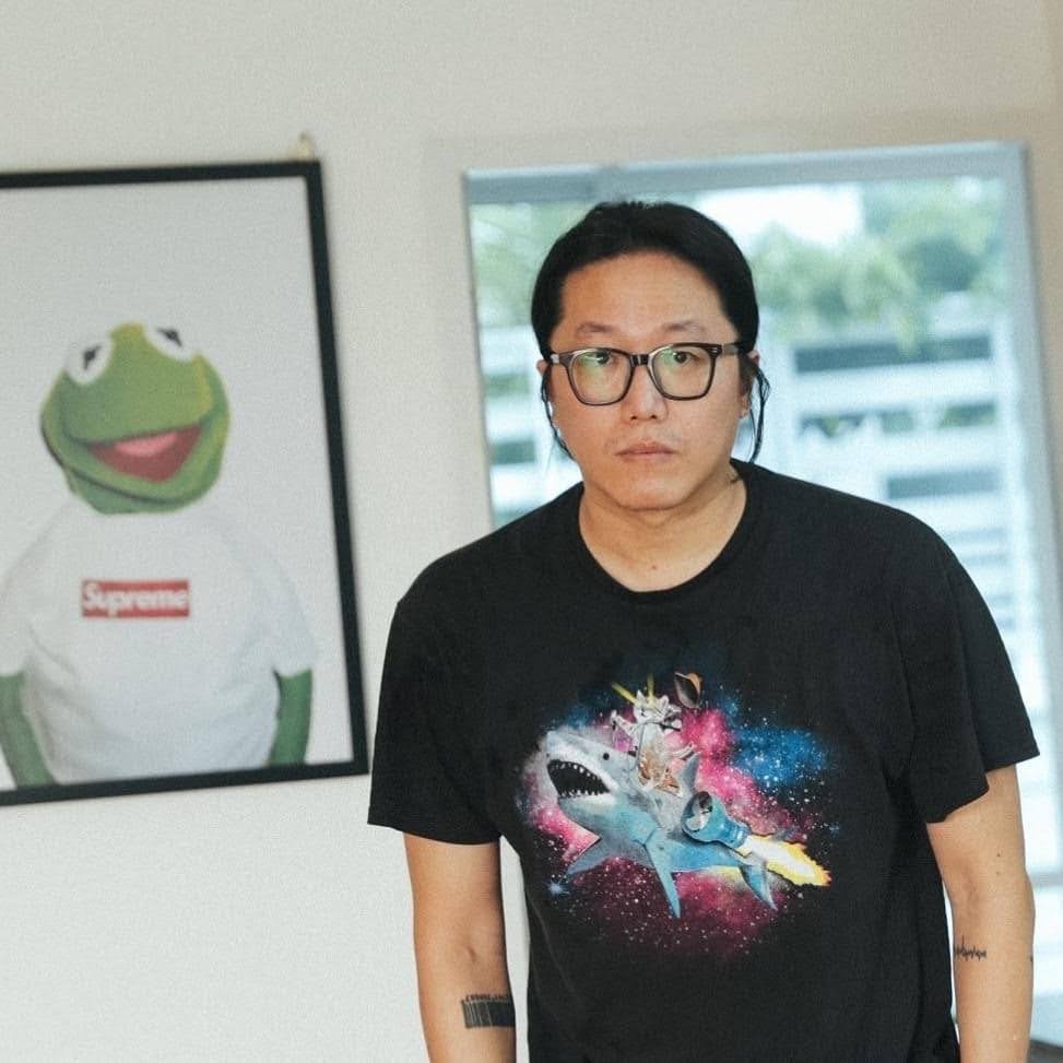 วิชัย-มาตกุล.jpg