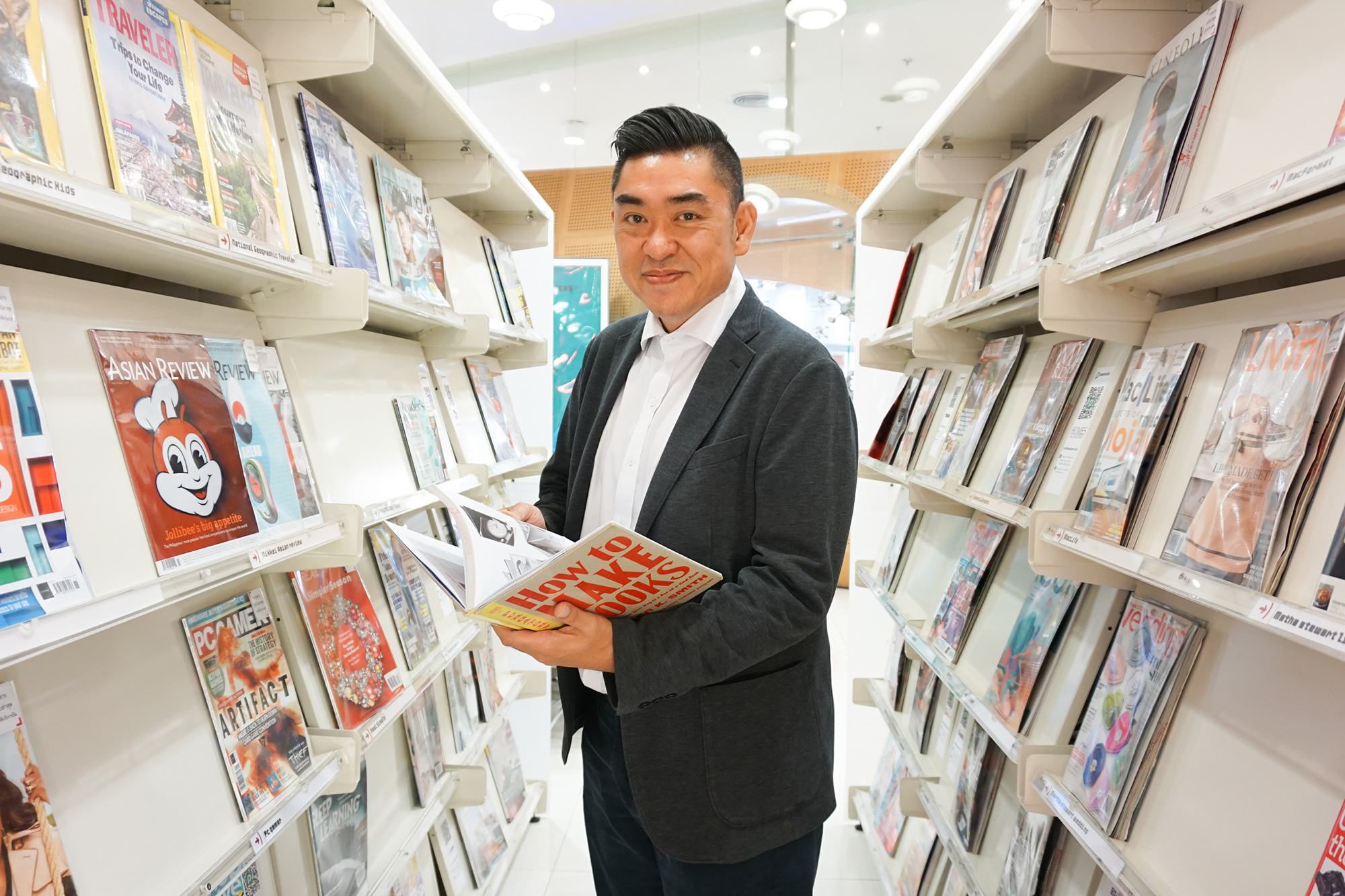TK Park's Director.jpg