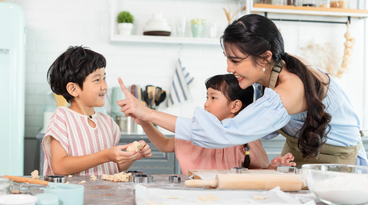 TakeCareYourMom-Mom-04.jpg