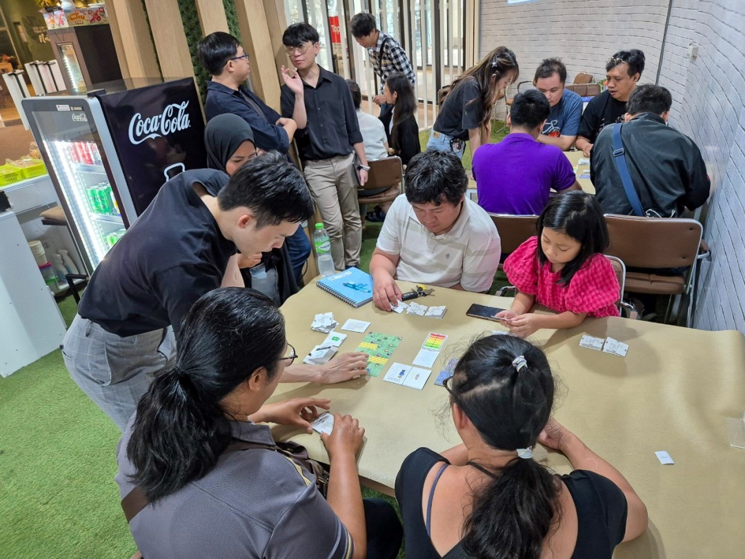 LINE_ALBUM_roadshow-korat_๒๔๐๕๒๖_5.jpg
