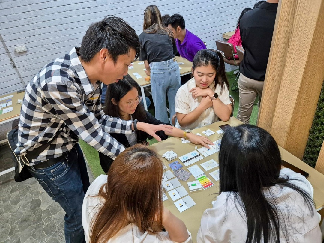 LINE_ALBUM_roadshow-korat_๒๔๐๕๒๖_7.jpg